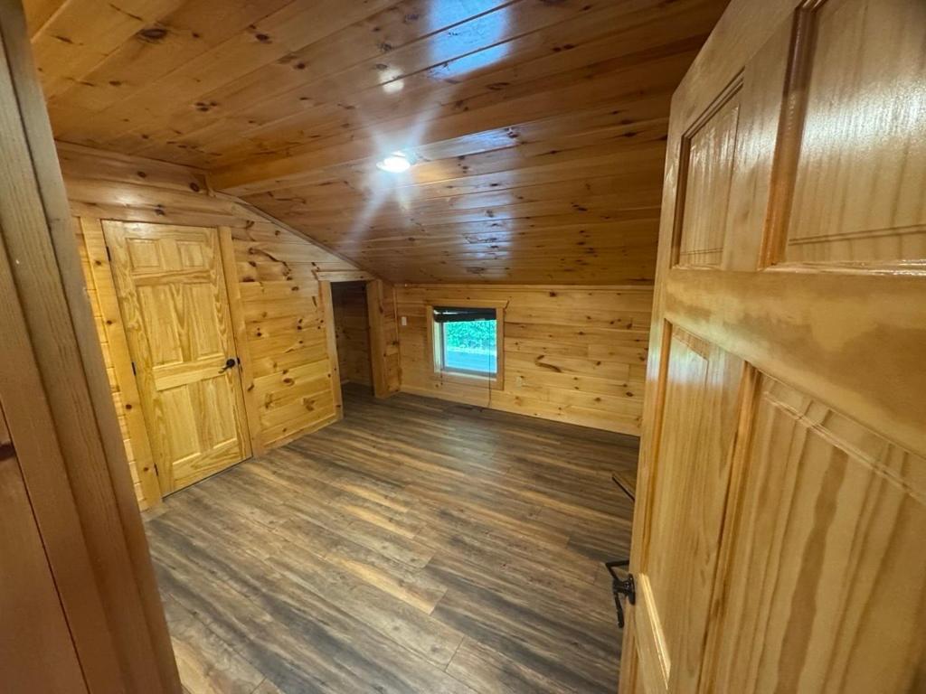 Hot Tub Fire Pit Game Room Theater Easy Access Sleeps 12 - Black Bear Lodge 鸽子谷 外观 照片